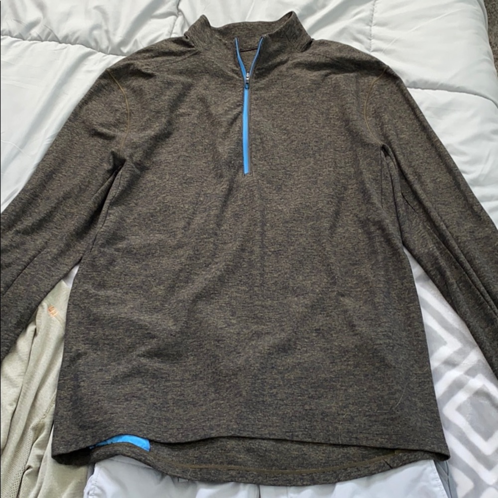 LULULEMON QUARTER ZIP